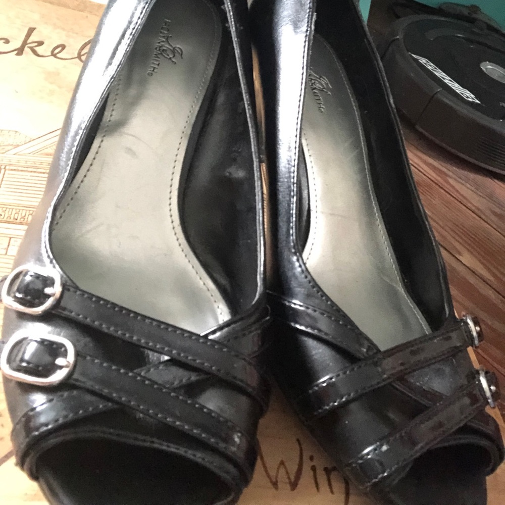 Jaclyn Smith black heels size 7.5